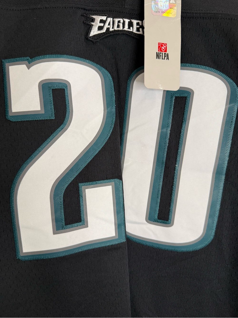 NFL-Women-Mitchell & Ness Black Throwbacks Patch Jersey Detail - Picture 5 of 6